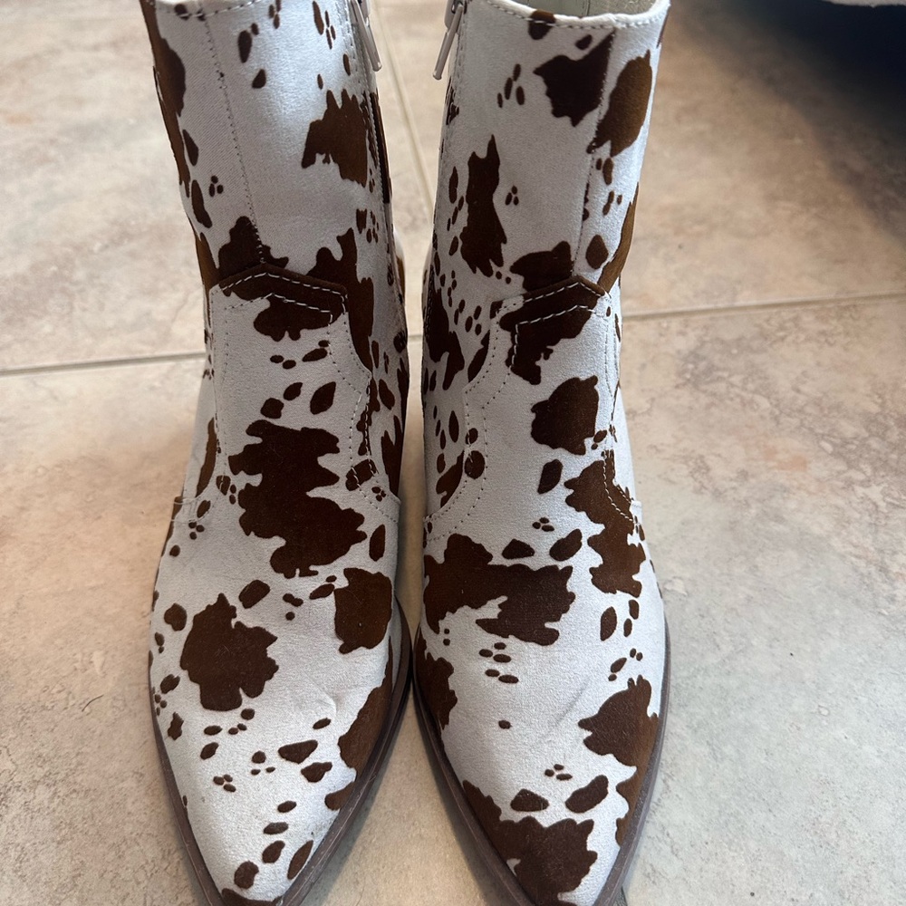 Cow Print Pointed Toe Ankle Boots in Brown and White